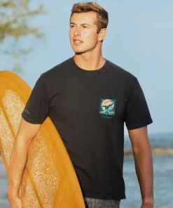Moonlight Whale - Black Short Sleeve Crewneck T-Shirt