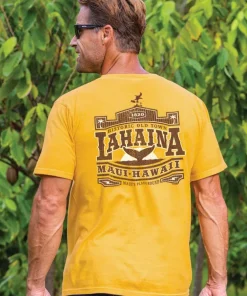 Old Town Lahaina - Pineapple Dyed Short Sleeve Crewneck T-Shirt